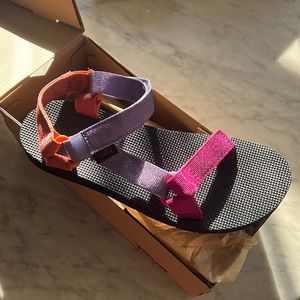 New Teva sandals